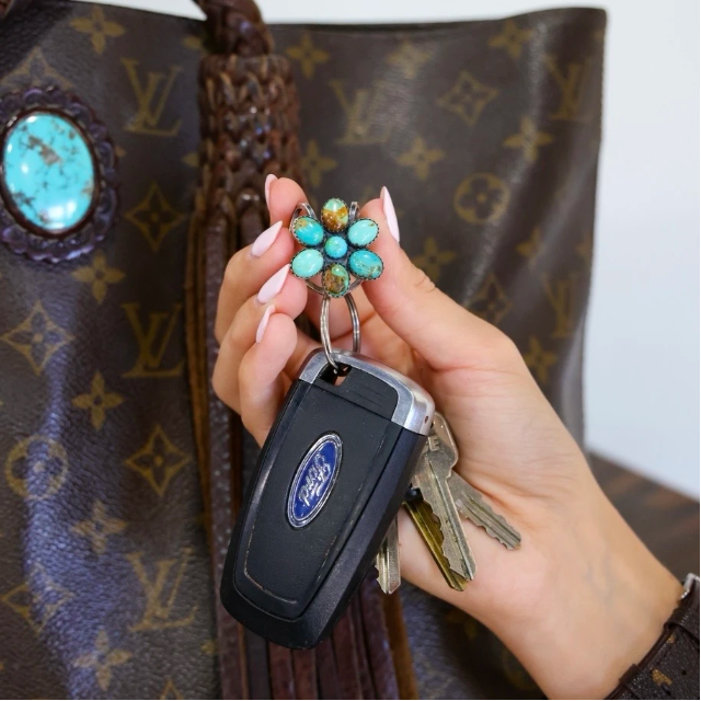 Hallie Purse Key Clip