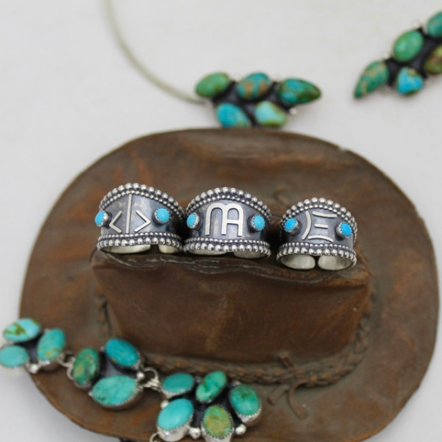 Double Bead Border Brand Ring